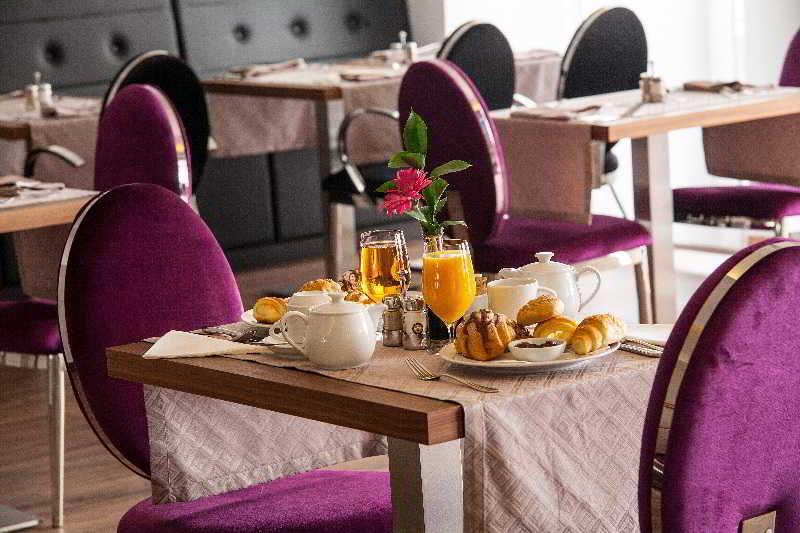 Aurel Hotel 4*